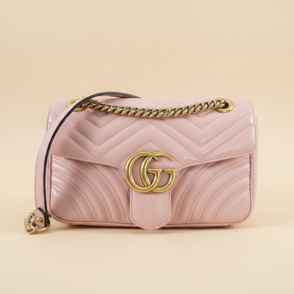 GG Logo Detail