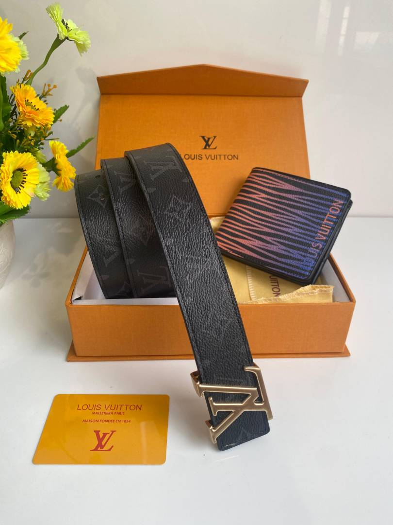 Textured Leather Belt - Premium Silver Logo Buckle